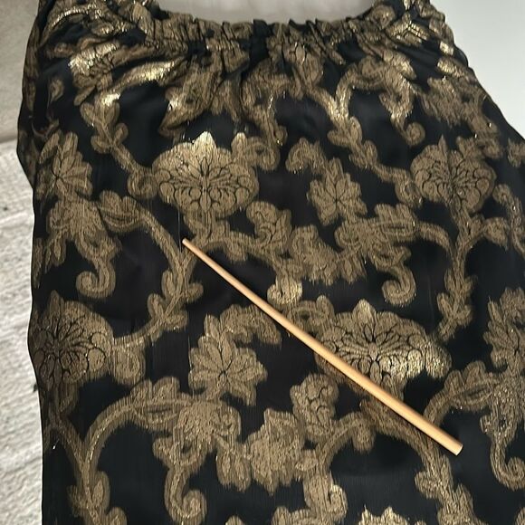 HALE BOB Viola Top Off Shoulder Black & Metallic Gold Floral Blouse Goth Size S - Picture 6 of 11